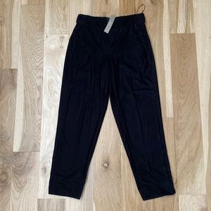 NWT jcrew velvet cropped pants